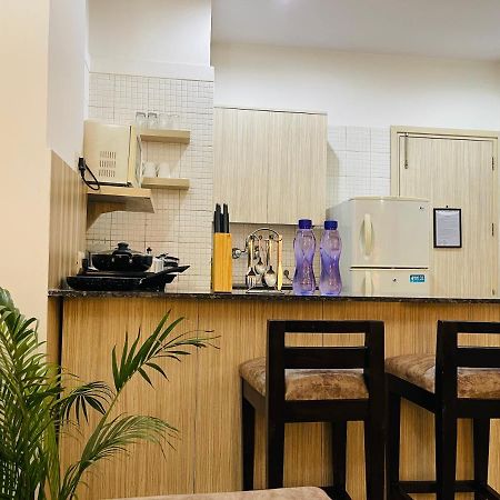 Bedchambers Serviced Apartments, Sector 40 Гургаон Экстерьер фото