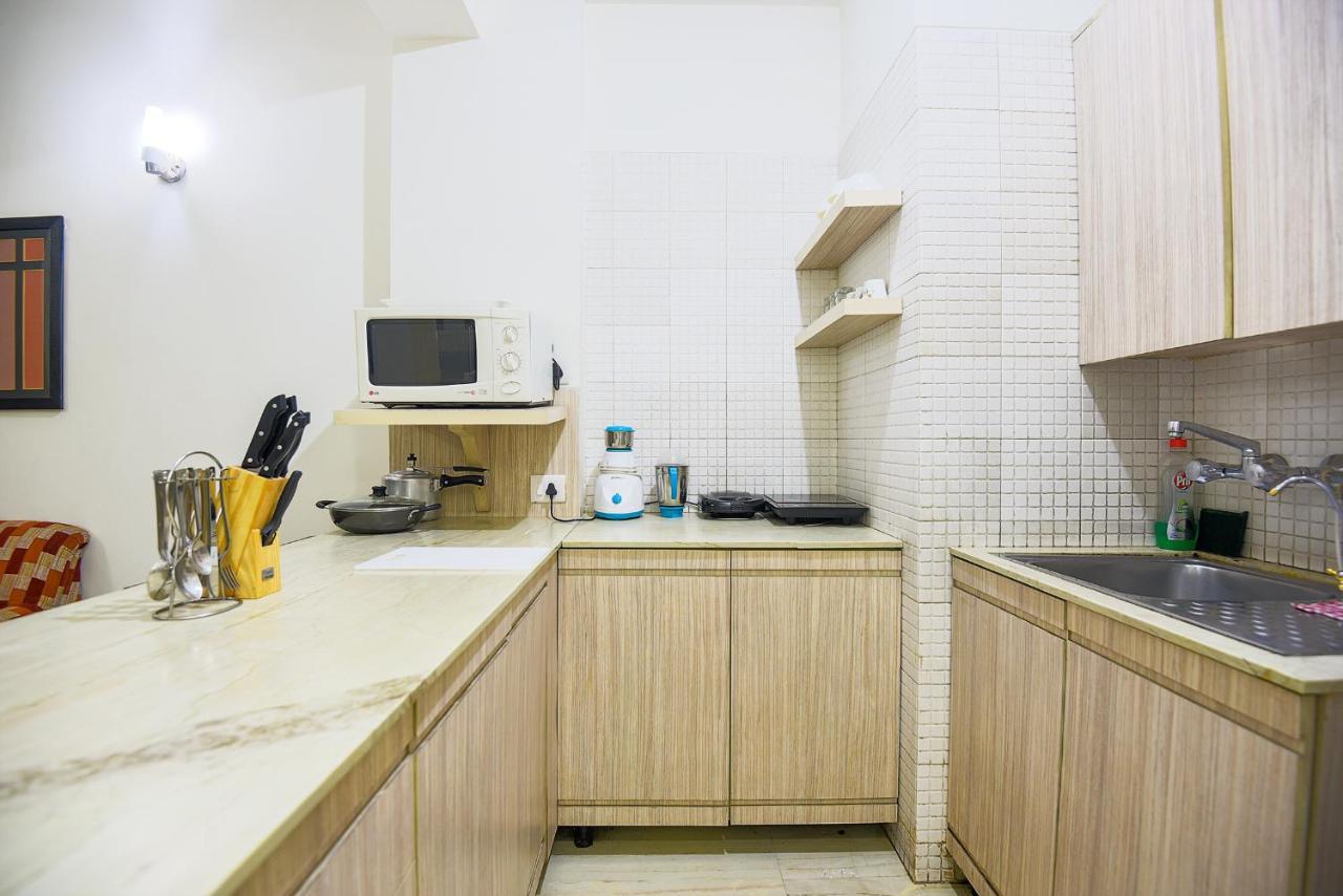 Bedchambers Serviced Apartments, Sector 40 Гургаон Экстерьер фото