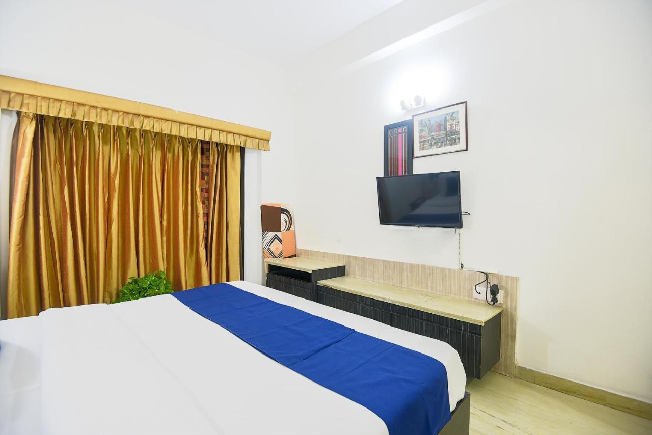 Bedchambers Serviced Apartments, Sector 40 Гургаон Экстерьер фото