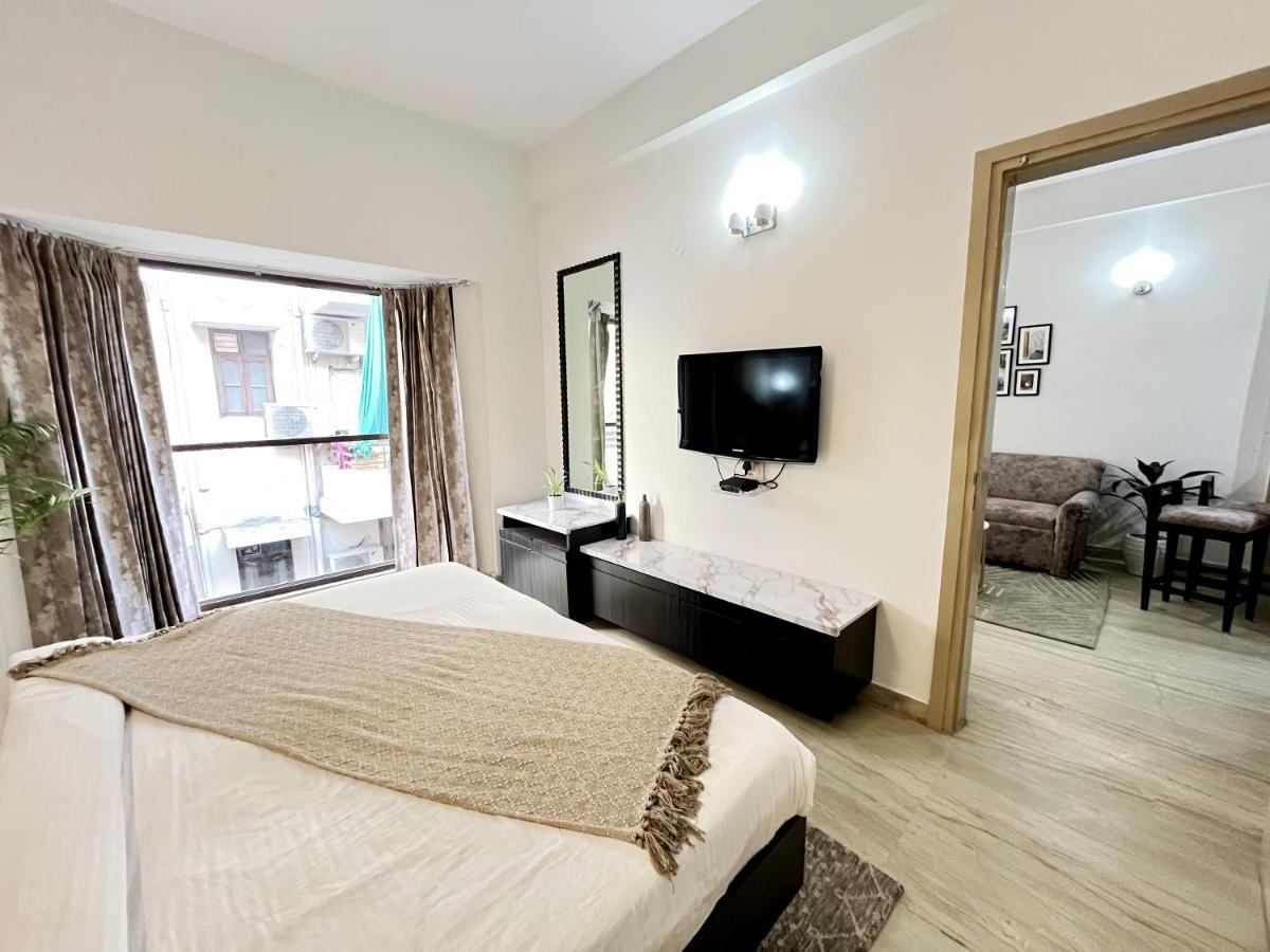 Bedchambers Serviced Apartments, Sector 40 Гургаон Экстерьер фото