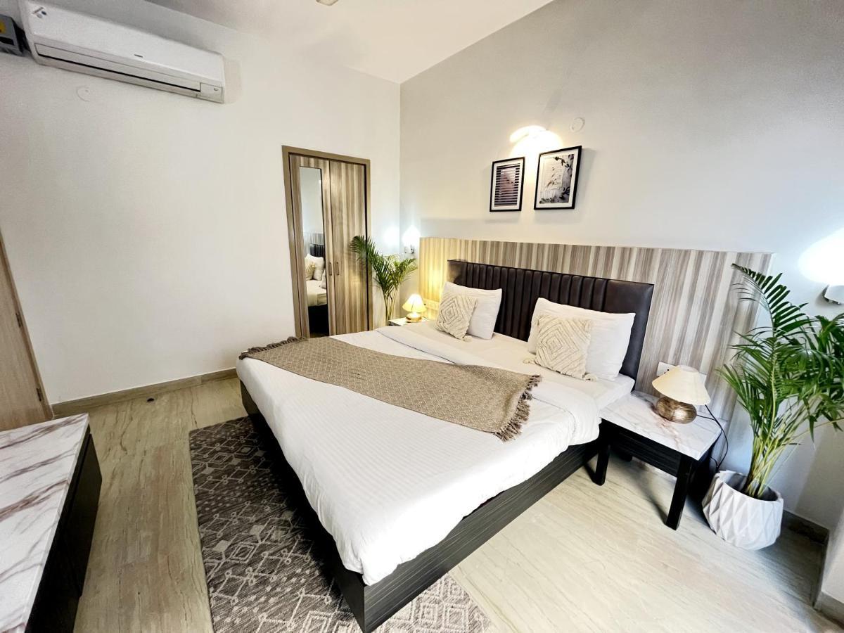 Bedchambers Serviced Apartments, Sector 40 Гургаон Экстерьер фото